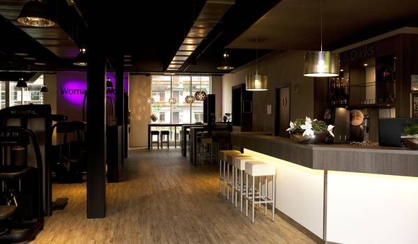 Moderne Bar, Innenausbau